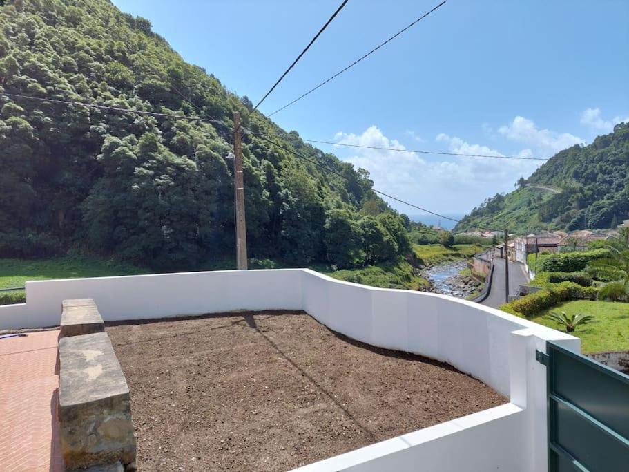 Casa Do Sanguinho Vila Faial da Terra Exterior foto