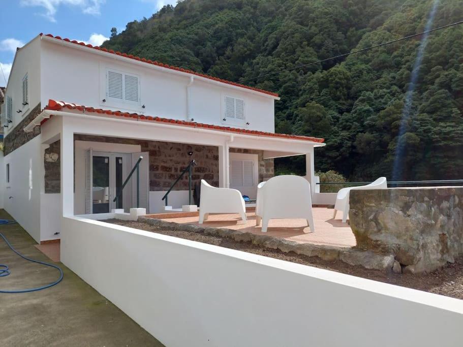 Casa Do Sanguinho Vila Faial da Terra Exterior foto