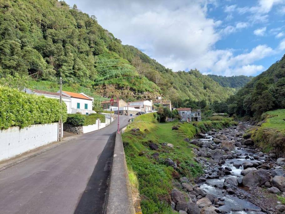 Casa Do Sanguinho Vila Faial da Terra Exterior foto